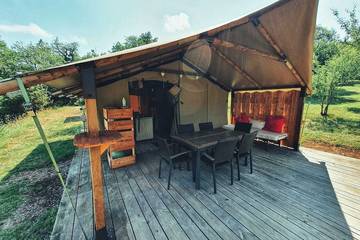 Cottage pour 8 personnes, avec piscine et jardin à Dun (toponyme)