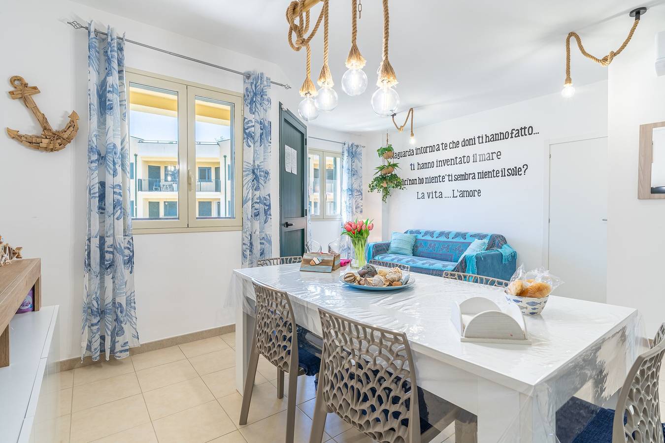 Appartement entier, Appartement 'La Casa Di Chloe' avec Wi-Fi et climatisation in Marzamemi, Pachino