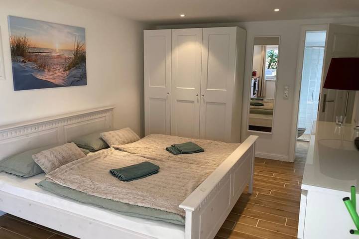 Ganze Wohnung, Ostsee, 1-Zimmer-Ferienwohnung für 2Per. im Ostseebad Nienhagen, 5min zum Strand in Nienhagen, Rostock und Umgebung