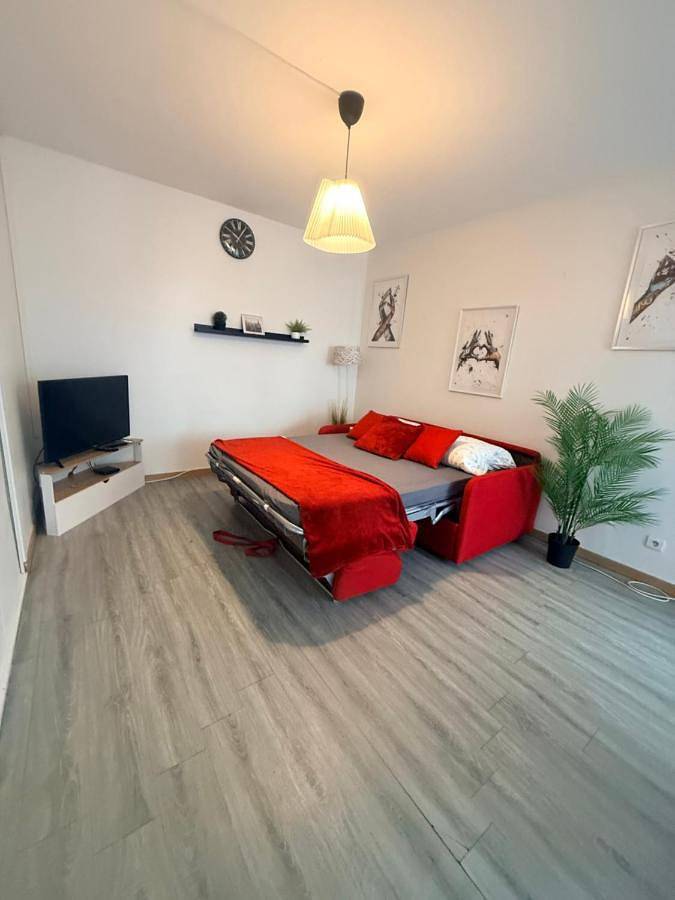 Gîte pour 7 personnes, avec terrasse et vue à Évry - 3