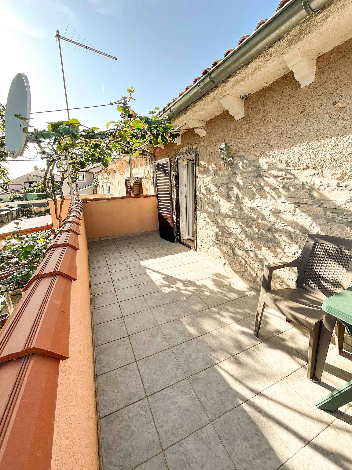 Ferienhaus in istrischem Dorf und ruhiger Lage  in Marčana, Südküste Istrien