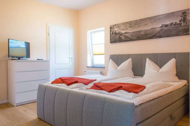 Ganze Ferienwohnung, Ferienwohnung am Mühlenberg in Waren (Müritz), Müritz