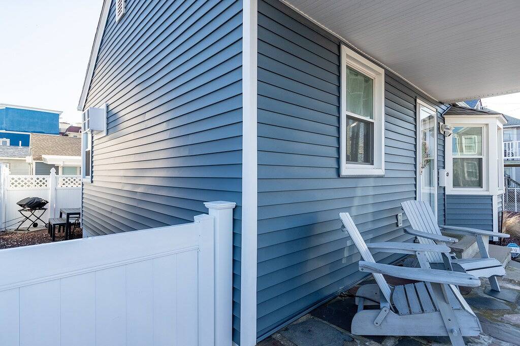 Seaside Cottage: A 'Myshorecottage' Property in Toms River, Ocean County