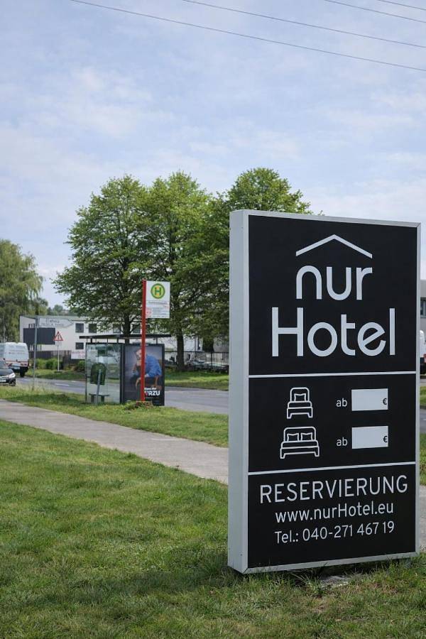 Nurhotel in Reinbek, Kreis Stormarn