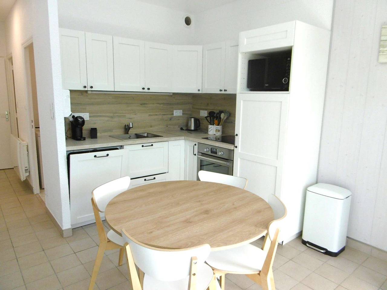 Apartamento entero, 4 person beachfront apartment in seaside resort in Pénerf, Damgan