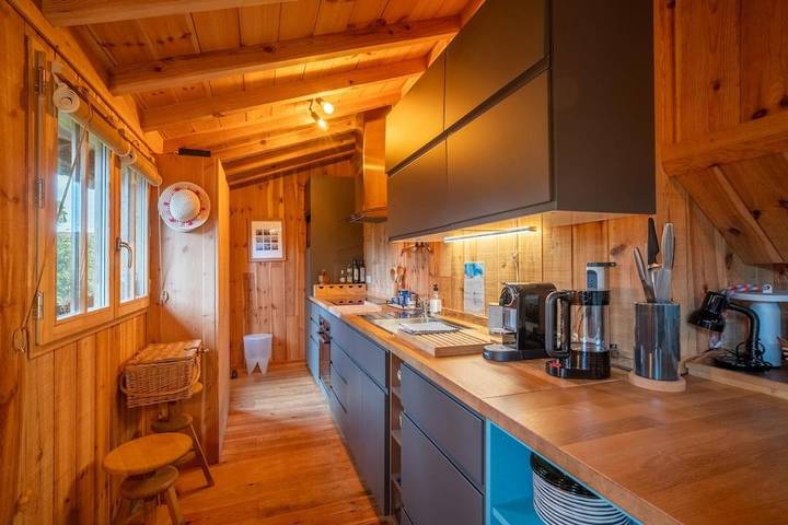 Location de vacances pour 3 personnes, avec jardin, adapté aux familles dans Claouey - 4