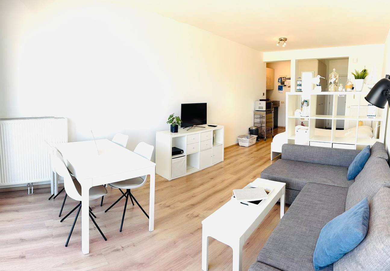 Appartement de vacances entier, Appartement de vacances pour 2 personnes avec balcon/terrasse in Bruges, Côte belge