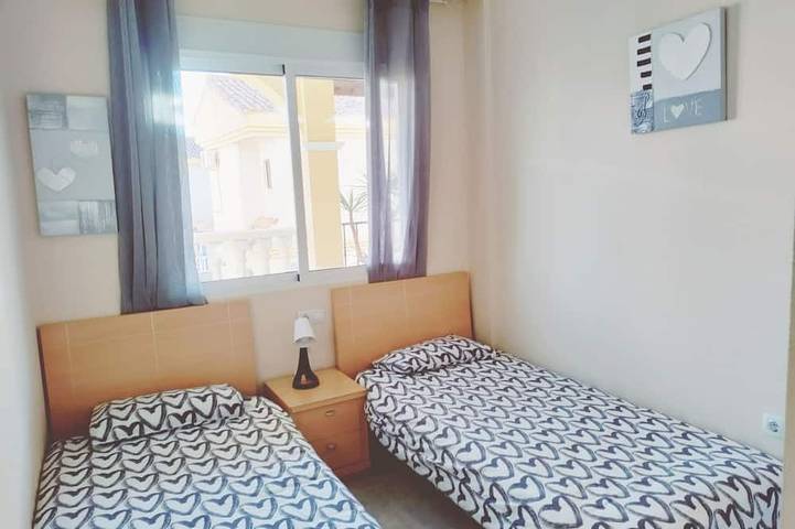 Appartement entier, Lovely apartment near golf and amenities with pool and terrace in Orihuela, Costa Blanca