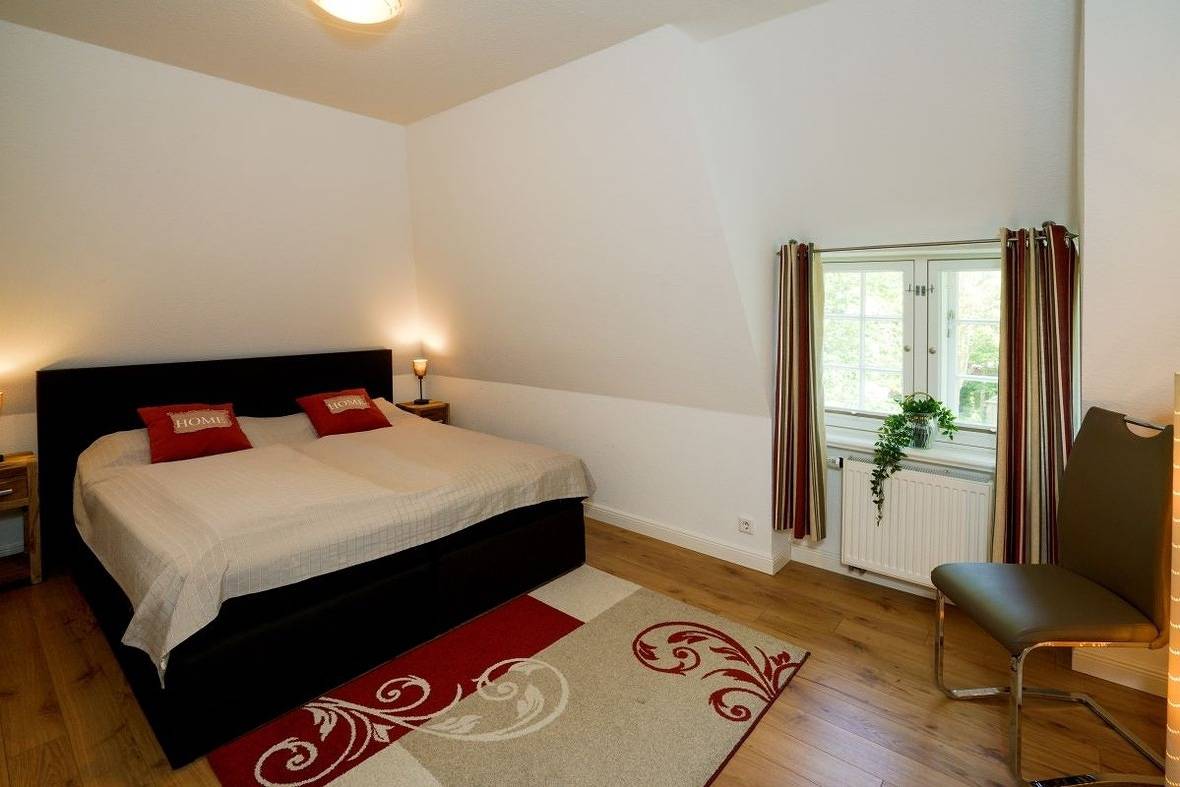 Ganze Ferienwohnung, Himmel's Stuv (Das Alte Pastorat) in Uelvesbüll, Halbinsel Eiderstedt