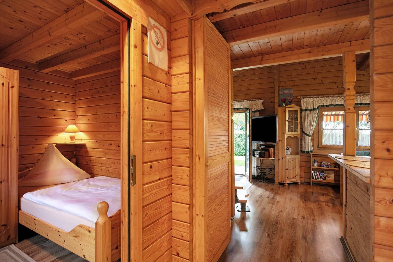 Vakantiehuis 'Haus Cürsgen - Blockhaus Jana' met privé terras en Wi-Fi, foto 11