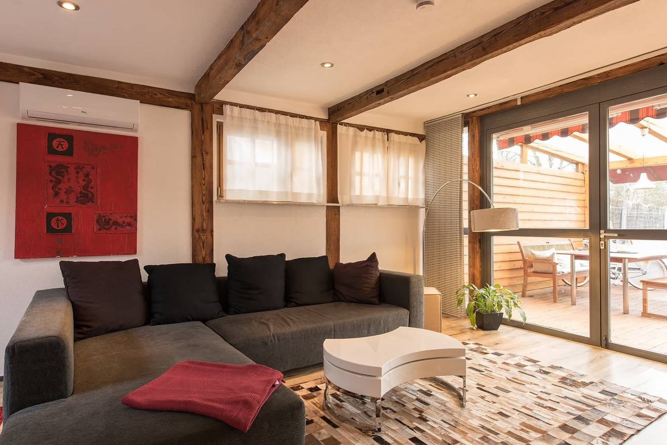 Ganze Wohnung, Ferienwohnung "Top City Uniklinik" mit privater Terrasse und Wlan in Stühlinger (Freiburg), Freiburg