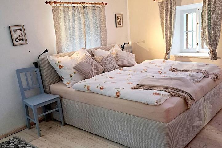 Ferienwohnung für 3 Personen, mit Garten