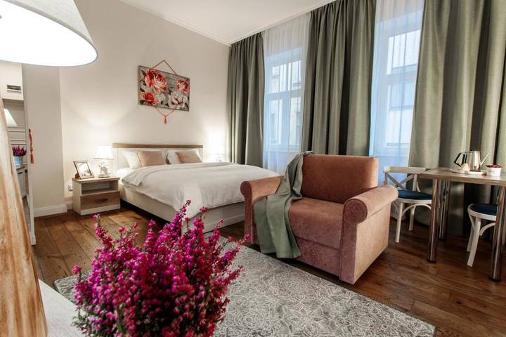 Apartamento para 2 personas, con vistas además de sauna y jardín, Se admiten mascotas en Riga