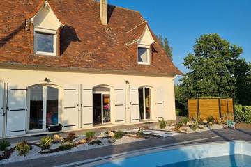 Gîte pour 8 personnes, avec jardin et balcon à Blis-et-Born