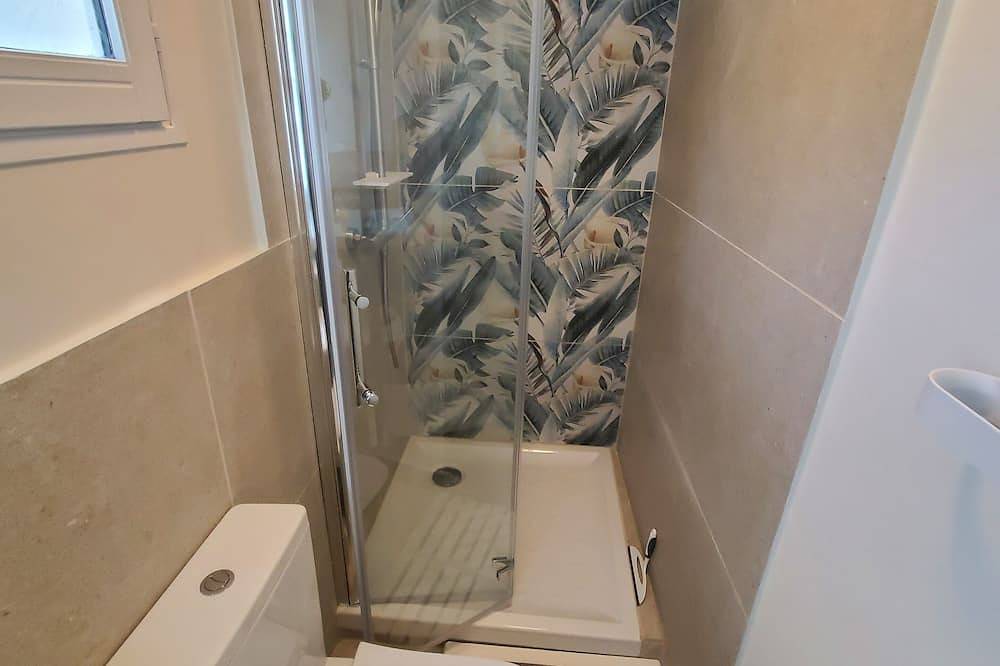 Sablettes beach at 200m.  Maisonette with Garden Terrace in Les Sablettes, La Seyne-sur-Mer