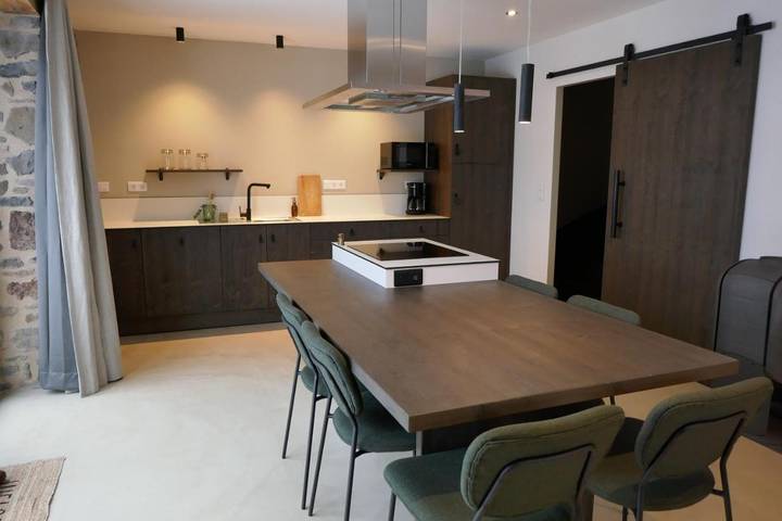 Location de vacances pour 6 personnes, avec jardin et terrasse à Saint-Just-près-Brioude - 3