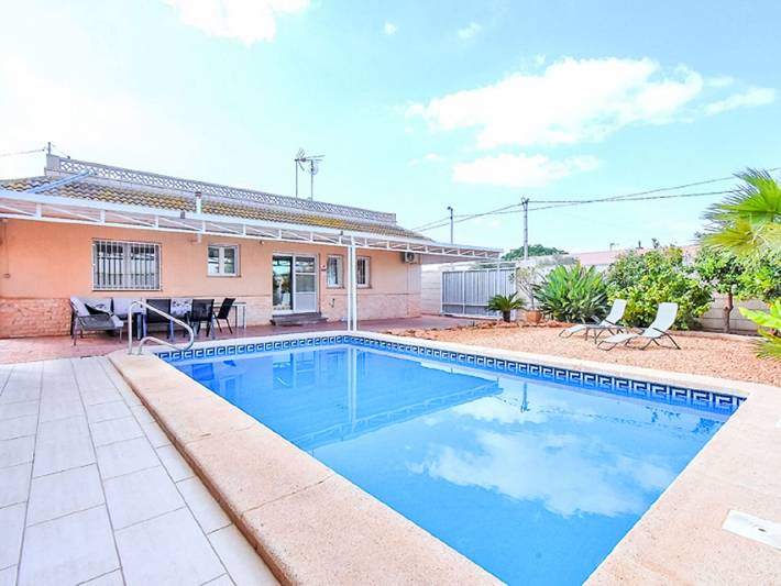 Ferienhaus für 6 Personen, mit Garten und Terrasse - 1