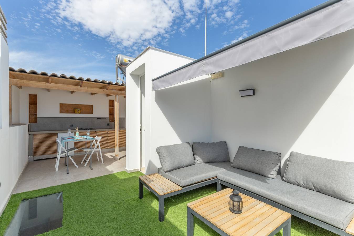 Casa con terraza privada cerca del mar y Wi-Fi en Gran Canaria in Gran Canaria Este