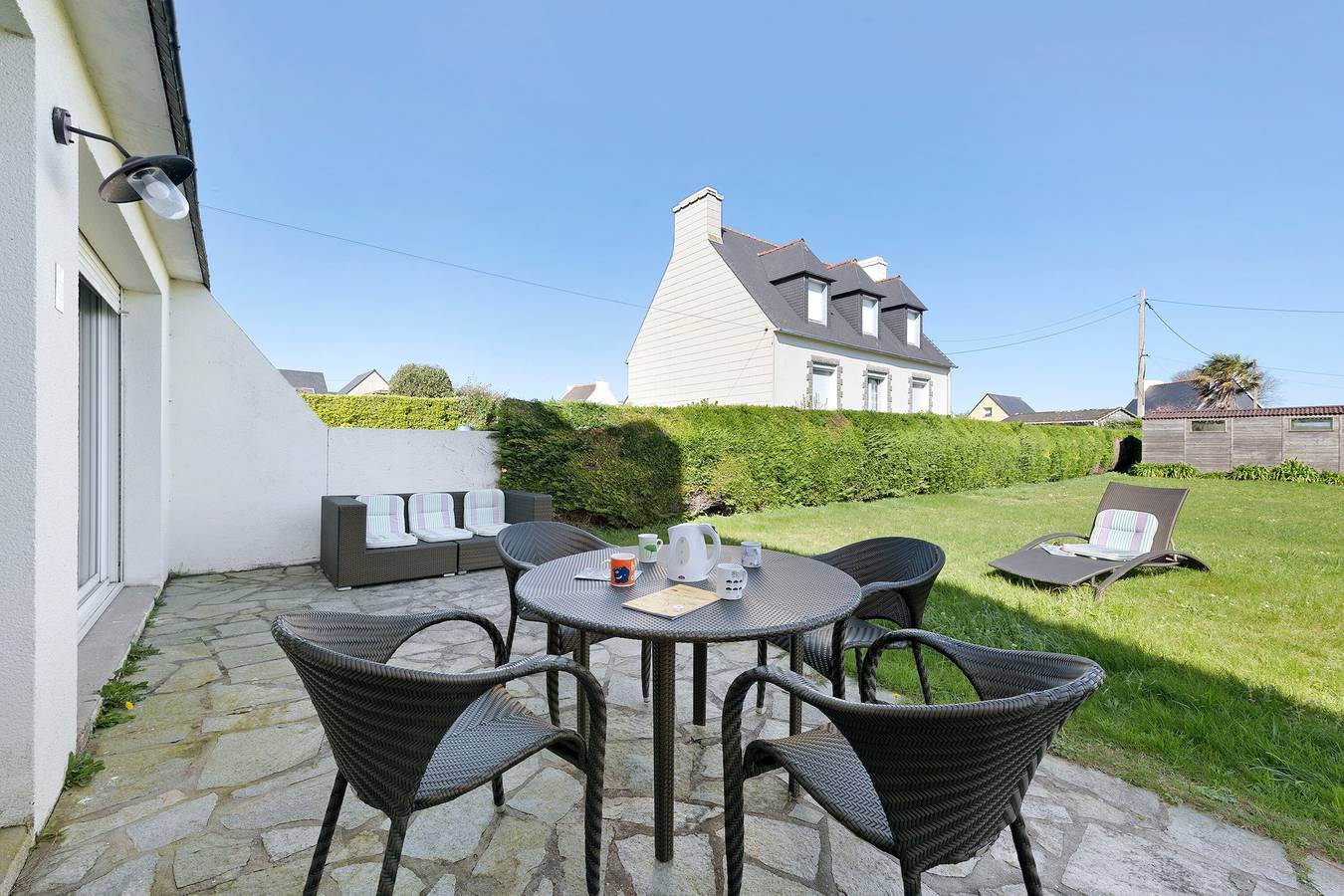 Casa Renovada Ty Madeleine - A 3 minutos a pie del mar, ideal para familias in Plounéour-Trez, Región de Brest