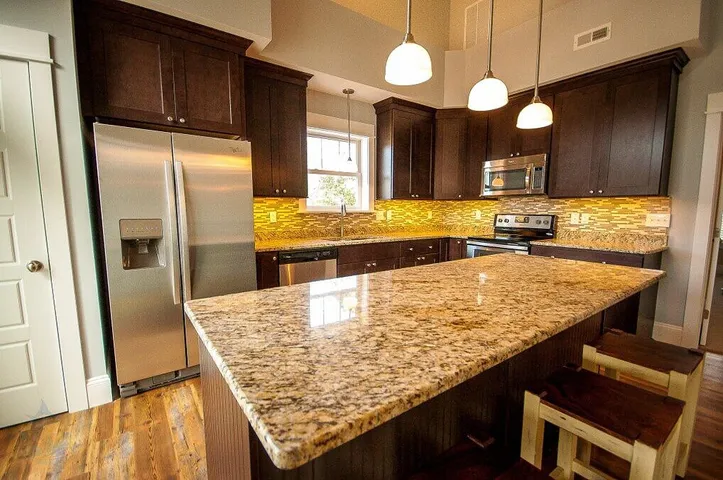 Vacation house for 9 people, with hot tub and terrace as well as pool - 1