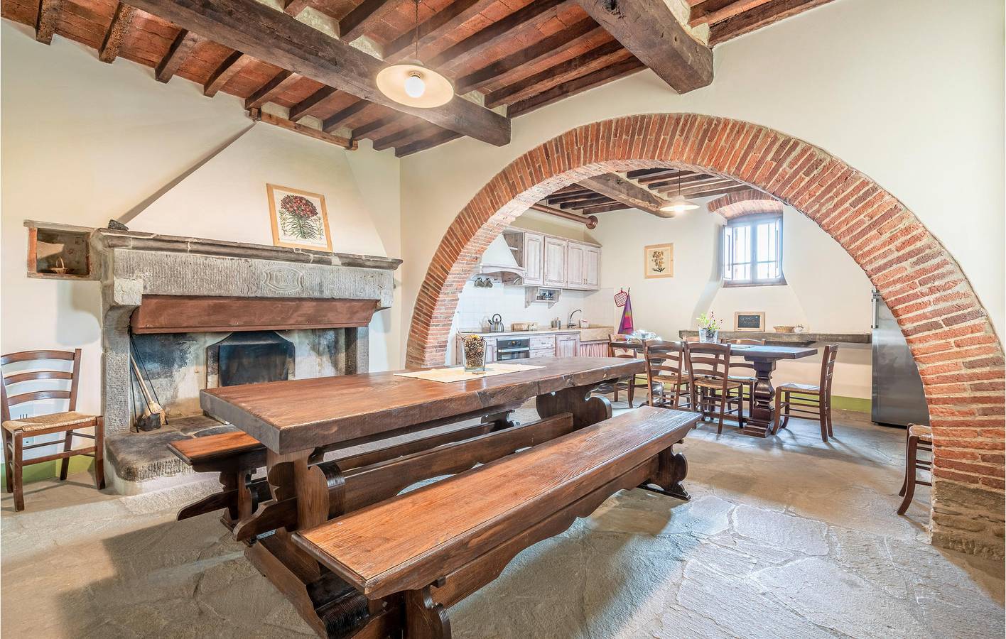 Apartamento de lujo con parking, piscina y jardín in Ponte Alla Piera, Valtiberina