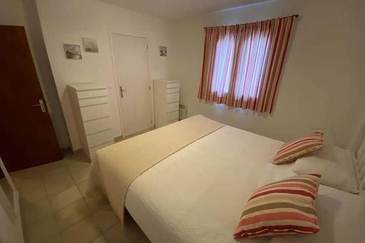 Location de vacances pour 6 personnes, avec balcon et jardin à Ginestas - 4