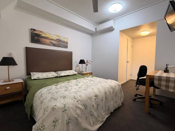 Maison d’hôte pour 2 personnes, avec terrasse et piscine