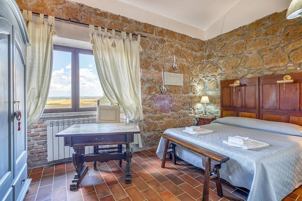 Cozy home in Tuscania Vt with private swimming pool, can be inside or outside in Tuscania, Province de Viterbo