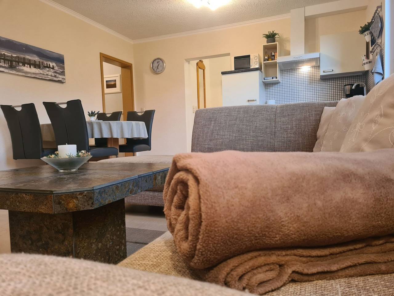 Ganze Ferienwohnung, Landhaus Gersdorf nahe Ostseebad Kühlungsborn - 3-Raum-Ferienwohnung im Landhaus Hein (63m², max 4 Pers.) in Gersdorf, Biendorf