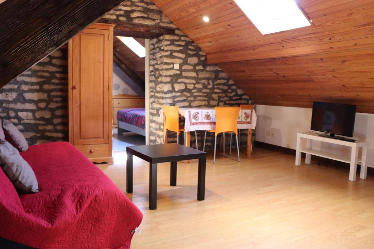 Two-Bedroom House in Courchaton, Haute-Saône