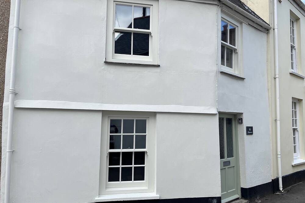 Luxury holiday cottage set in the beautiful south Cornwall village of Flushing in Flushing, Cornualles