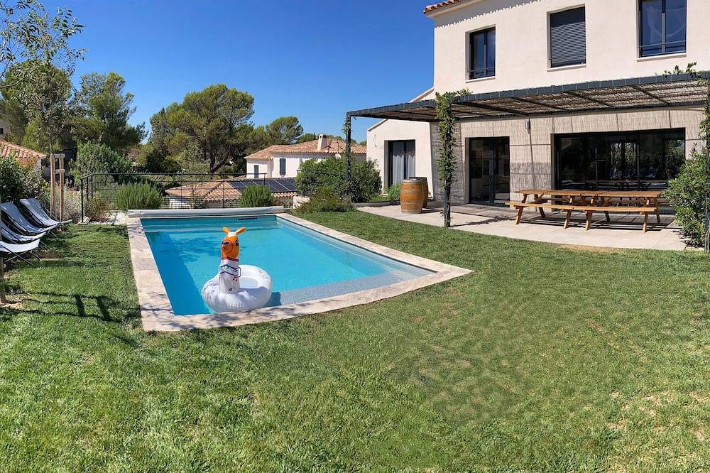Villa Familiale avec Piscine - All inclusive - Travel light in Cabriès, Region de Aix-en-Provence