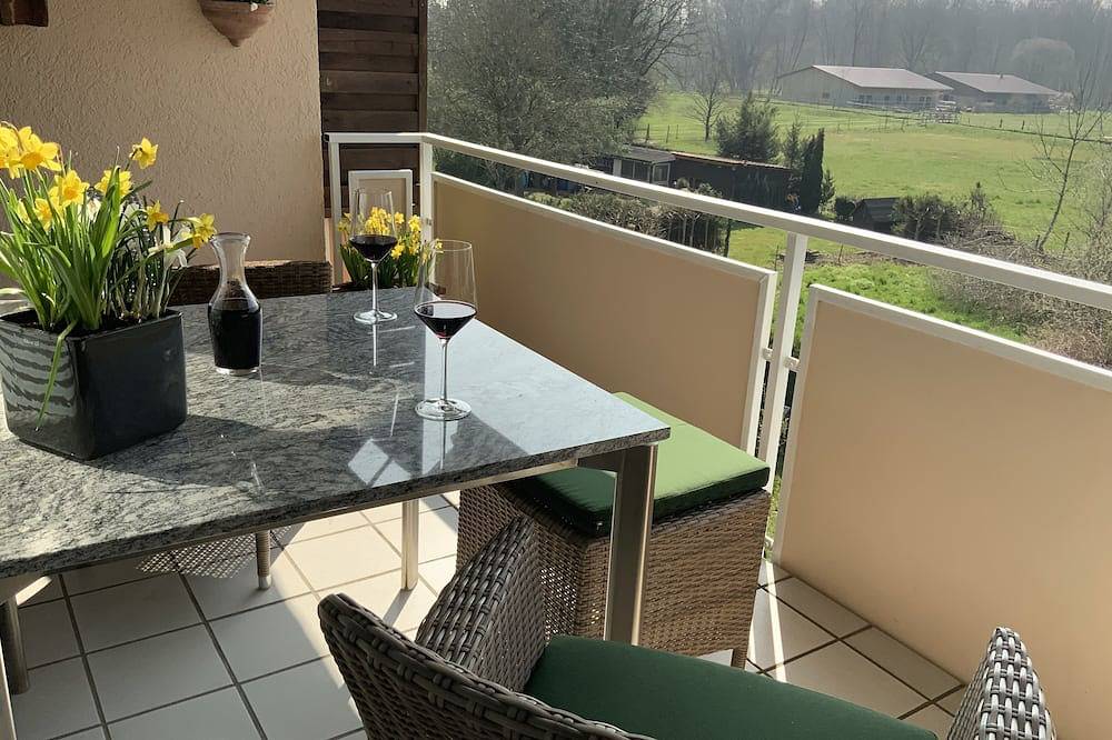 Ganze Wohnung, Komfort Ausstattung 65 qm, schöne und verkehrsgünstige Lage zu Freiburg in Vörstetten, Südschwarzwald