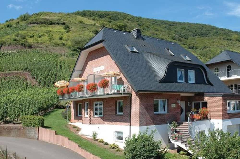 Gästehaus Scheid - Doppelzimmer Dusche/Wc in Sankt Aldegund, Traben-Trarbach und Umbegung