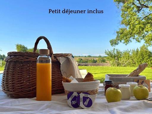 Tente pour 2 personnes, avec terrasse ainsi que jardin et jacuzzi dans le Gers - 4