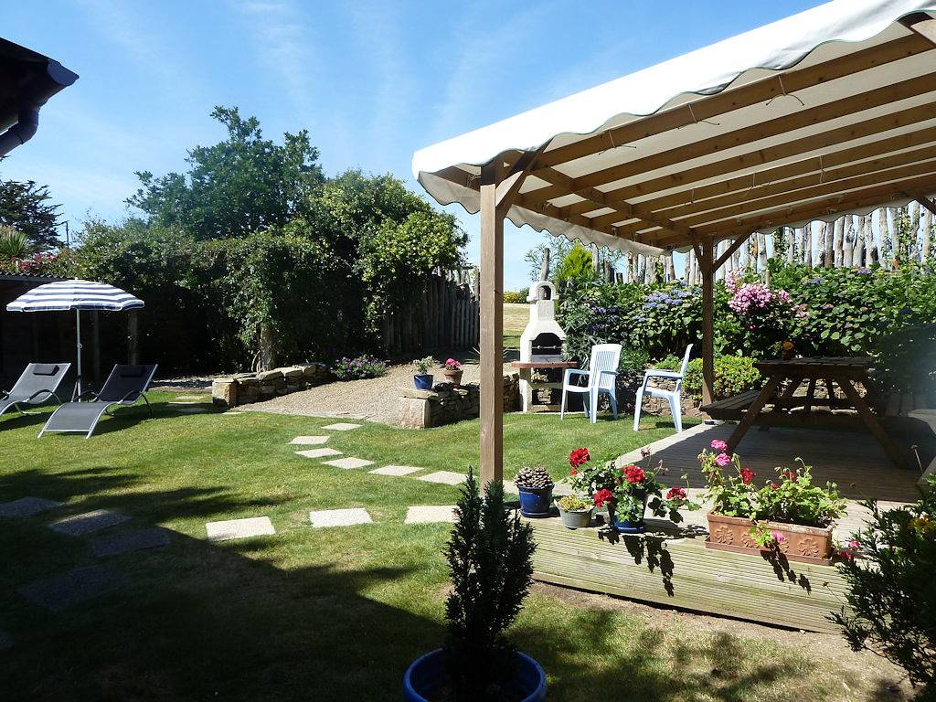 Bungalow douillet dans cadre fleuri in Cancale, Baie du Mont-Saint-Michel