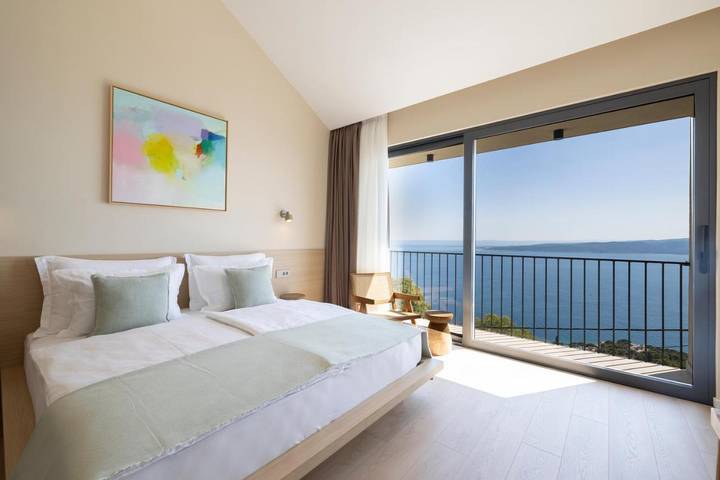 Villa pour 6 personnes, avec balcon et vue ainsi que jardin et piscine à Brela - 3