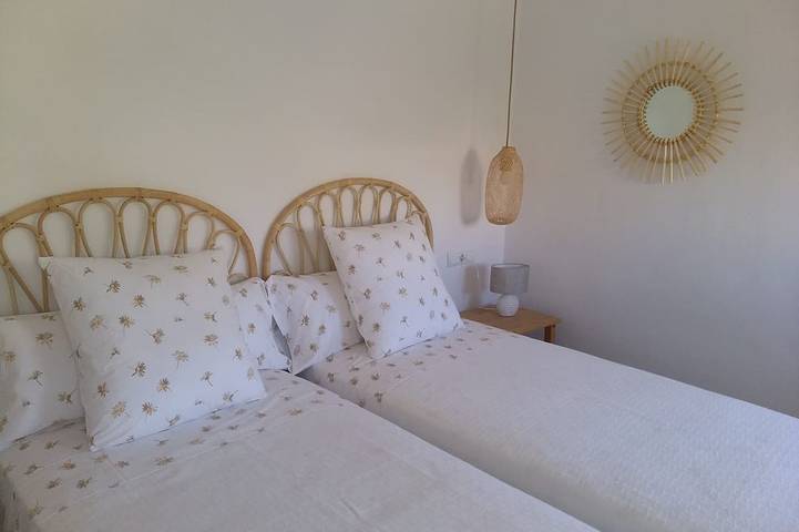 Ferienhaus für 6 Personen, mit Balkon und Garten in Cadaques - 2