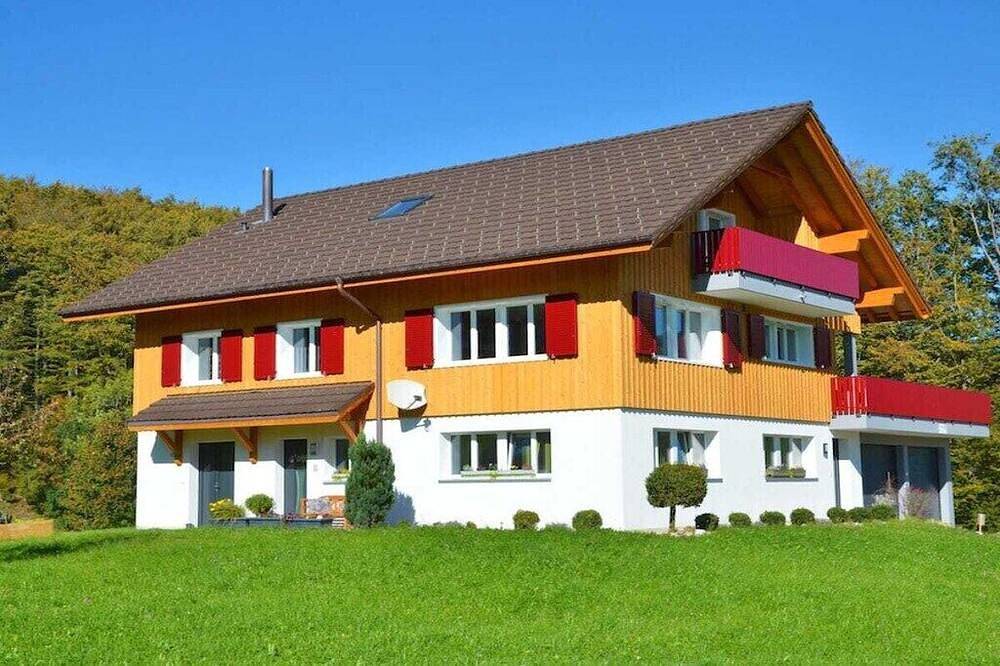 Appartamento per le vacanze con 2 camere da letto in Sattel, Schwyz