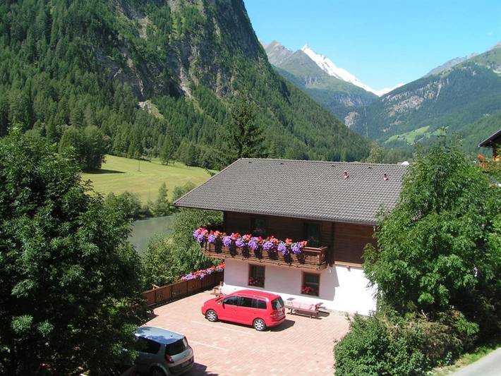 Ferienwohnung für 3 Personen, mit Balkon und Garten