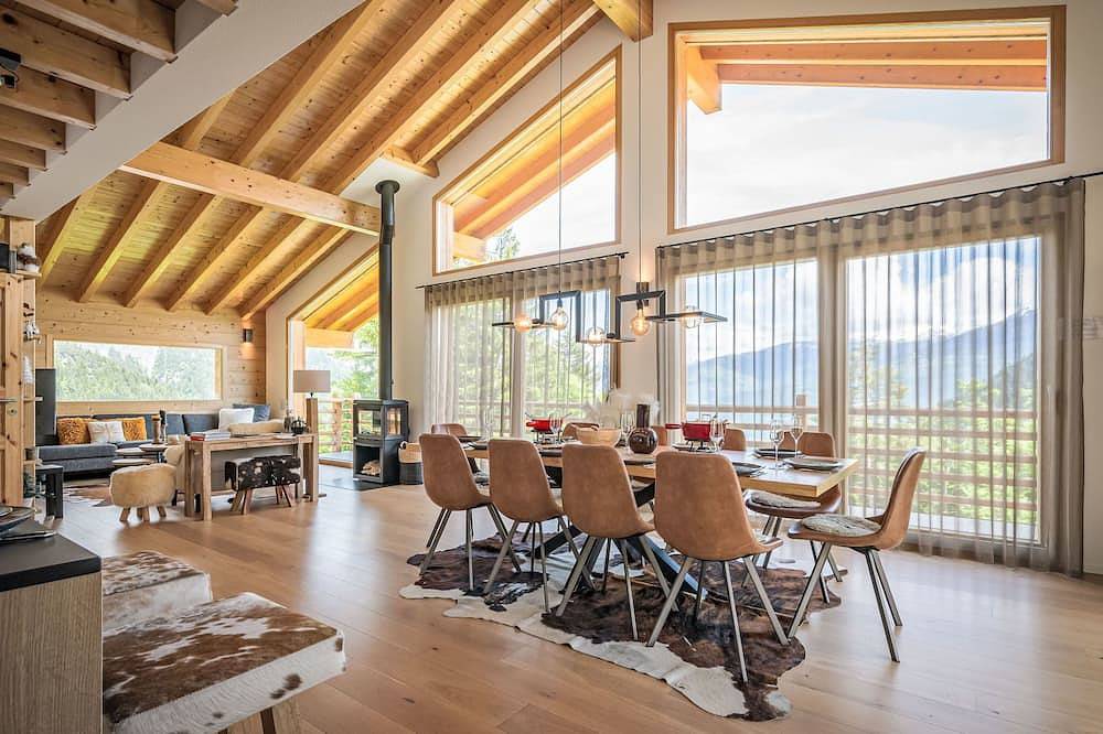 La Luna by Interhome in Ovronnaz, Chamoson