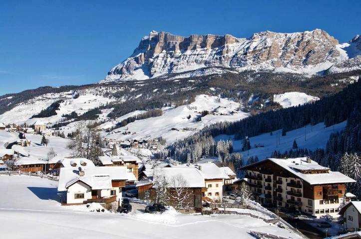 Chalet für 15 Personen, mit Balkon und Garten sowie Ausblick in Alta Badia - 4