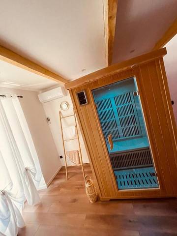 Location de vacances pour 4 personnes, avec jacuzzi et sauna à Bassan