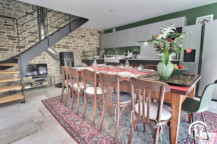 Gîte pour 8 personnes, avec jardin ainsi que jacuzzi et terrasse, animaux acceptés à Plaudren - 4