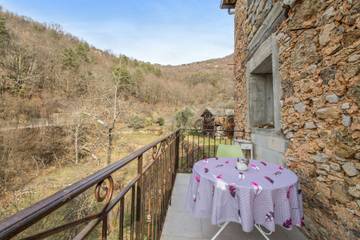 Maison de vacances pour 4 personnes, avec terrasse et jardin dans les Alpes maritimes