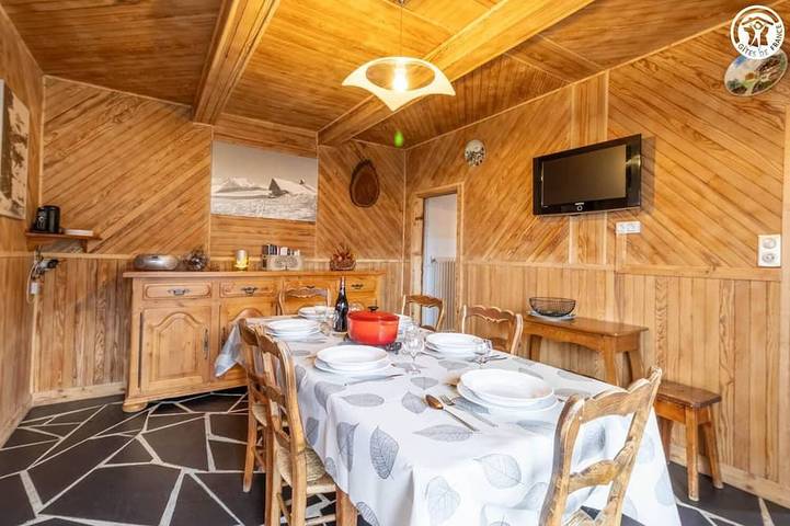 Location de vacances pour 6 personnes, avec balcon à Notre-Dame-de-Bellecombe