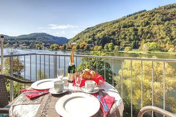 Ferienwohnung für 2 Personen, mit Balkon in Bullay