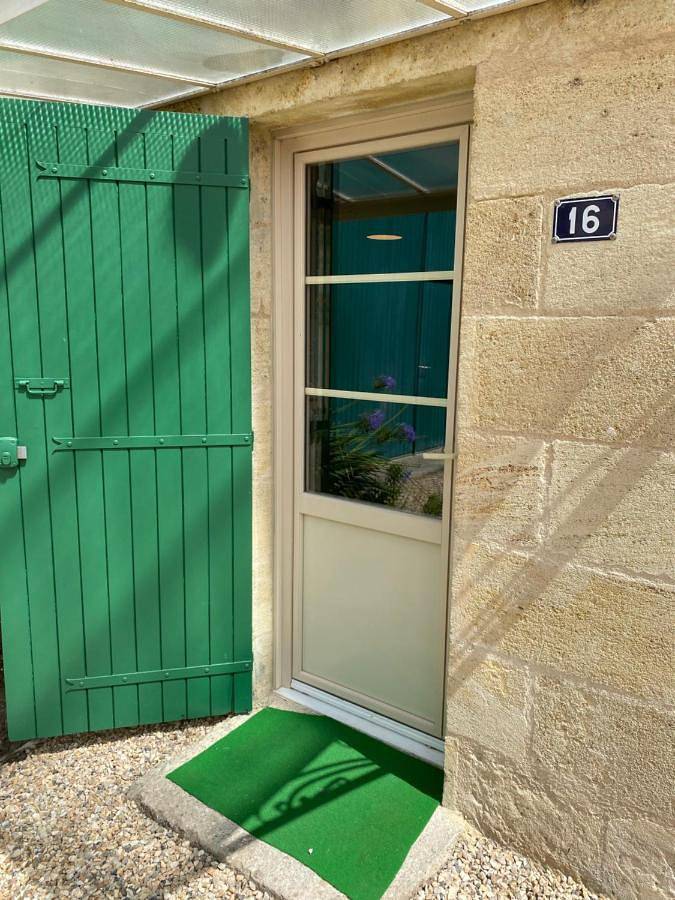 Location de vacances pour 3 personnes, avec jardin à Coutras - 2