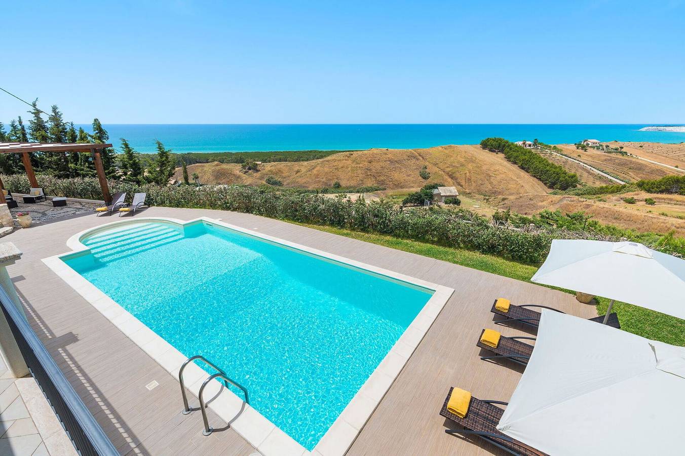 Villa Anthea in Montallegro, Agrigento Province