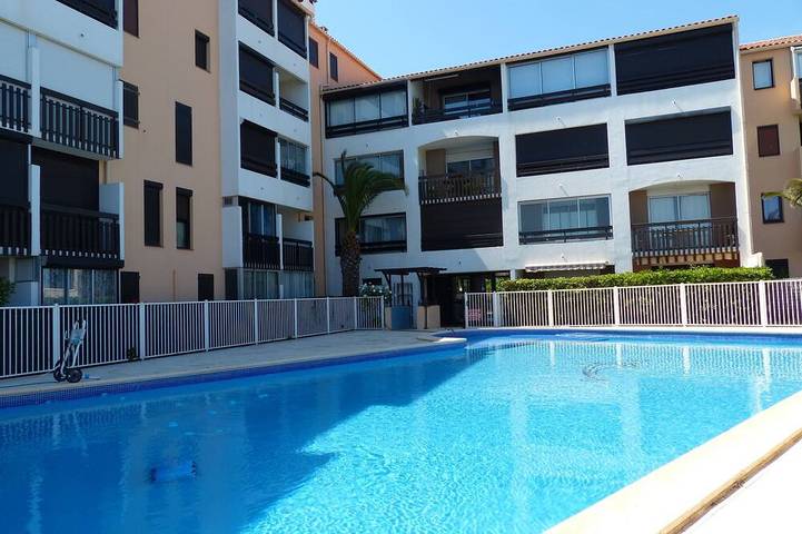 Appartement de vacances pour 6 personnes, avec piscine, animaux acceptés